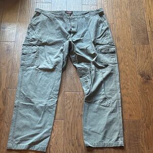 Men's Olive Cargo Pants